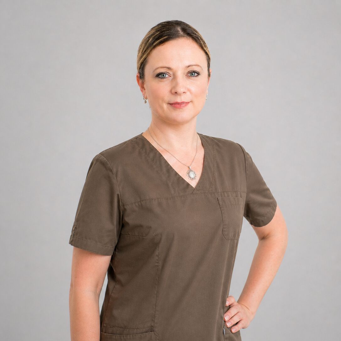 Violeta quadratisch Violeta Lakovic Technische Sterilisationsassistentin
